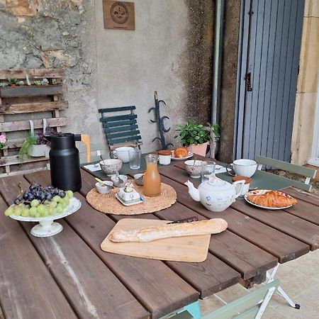 مبيت وإفطار ناربون Domaine De Capoulade المظهر الخارجي الصورة